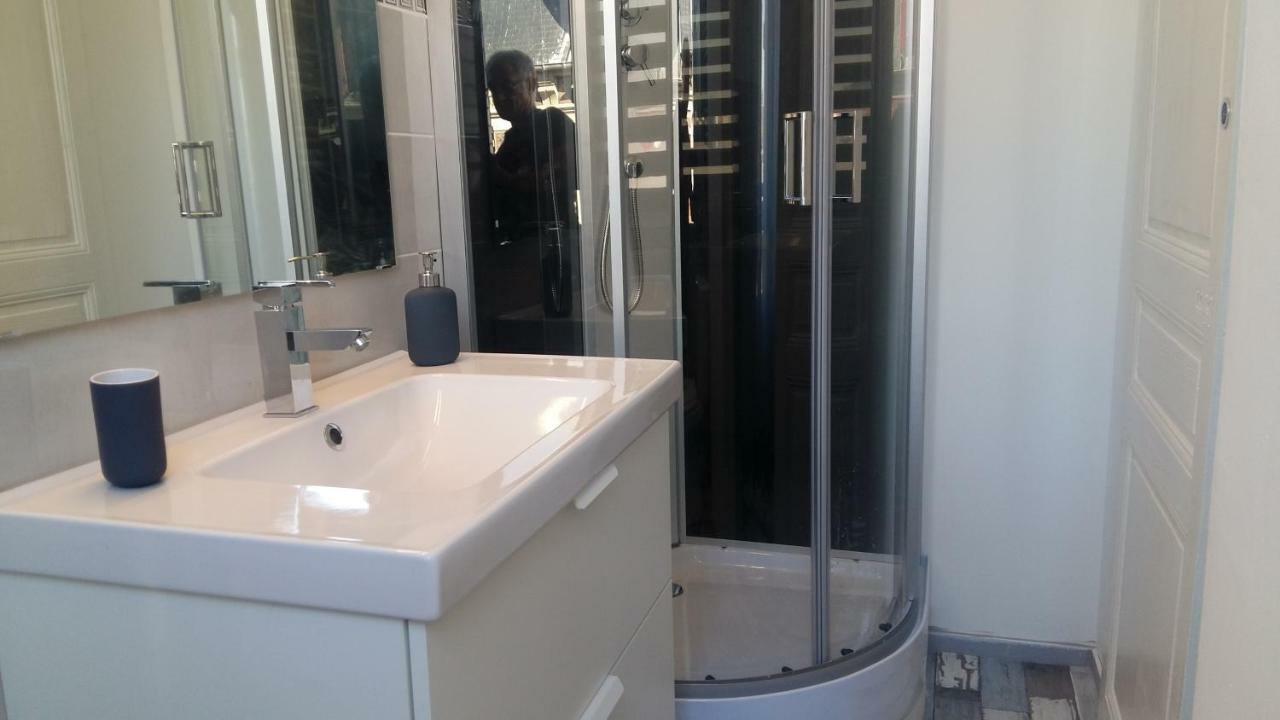 Apartment 100 M De La Mer, Sauna, Wifi